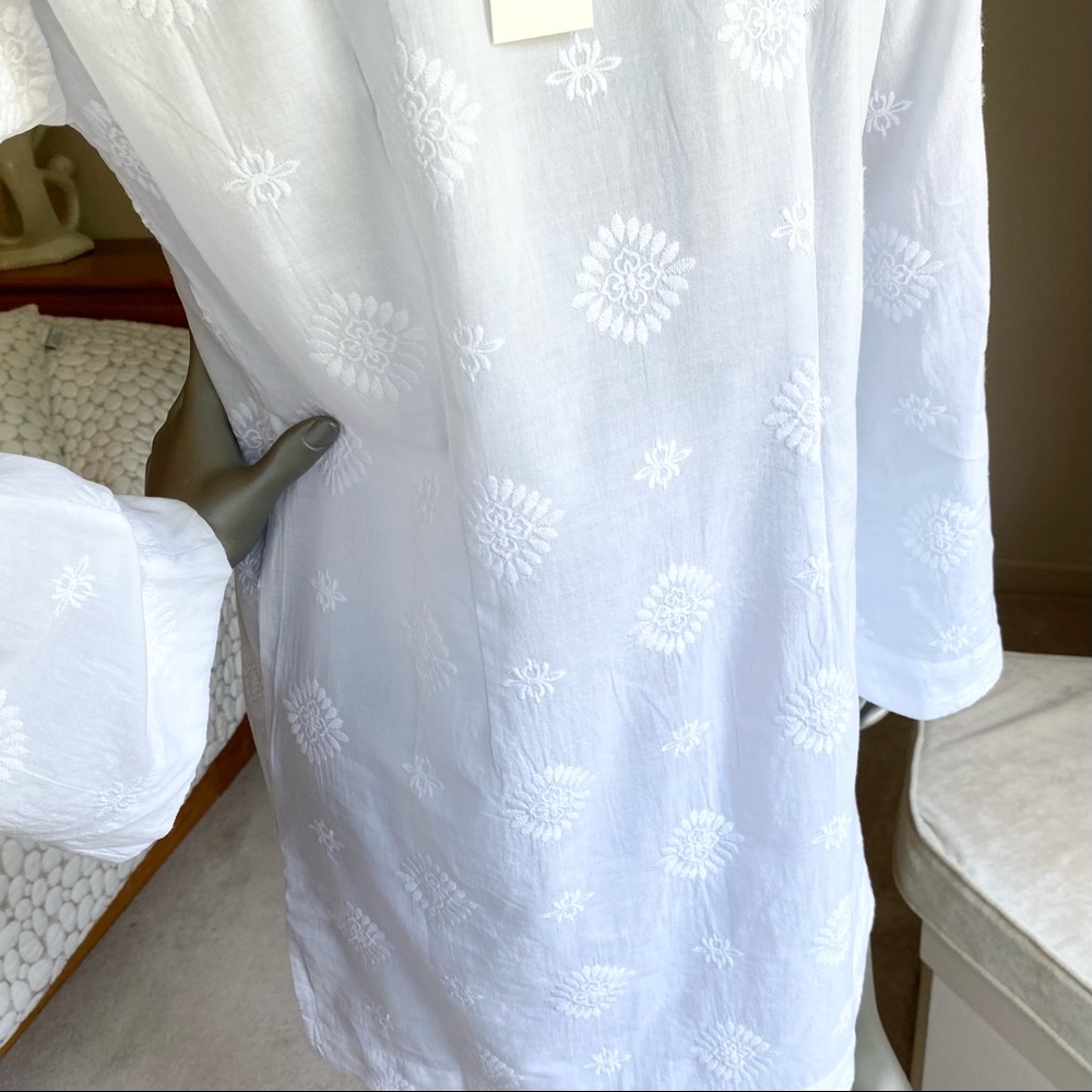White on White Embossed Tunic Swim Coverup - Picture 16 of 16